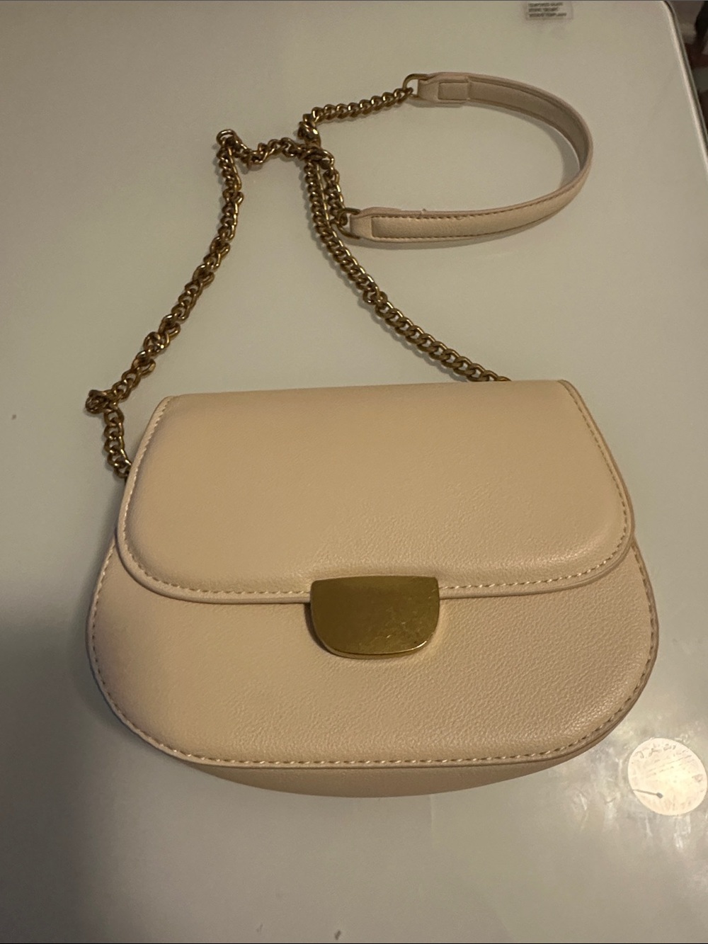 Mango Cream Crossbody with Gold Chain Strap